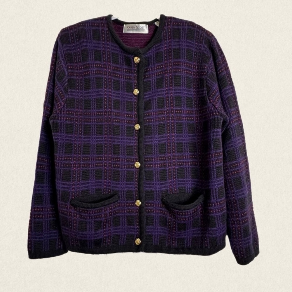 Vintage Karen Scott Wool Blend Plaid Heart knit Cardigan.